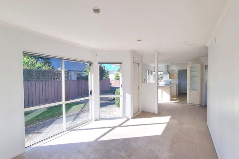 Photo of property in 86b Ngatai Road, Otumoetai, Tauranga, 3110