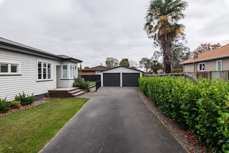 Photo of property in 37 Hawford Road, Opawa, Christchurch, 8023