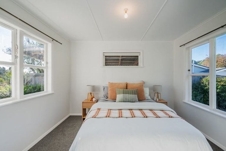 Photo of property in 55 Aorangi Road, Paraparaumu, 5032