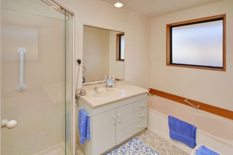 Photo of property in 58 Sawyers Arms Road, Northcote, Christchurch, 8052