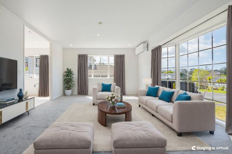 Photo of property in 49 Centorian Drive, Windsor Park, Auckland, 0632
