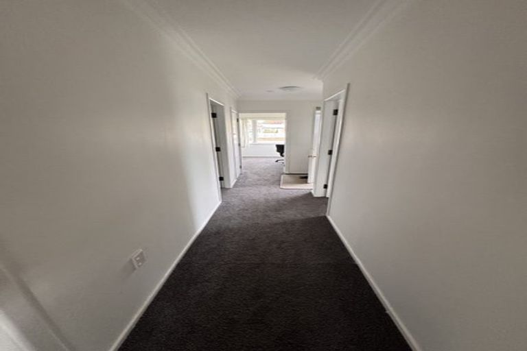 Photo of property in 21 Bond Street, Hokowhitu, Palmerston North, 4410