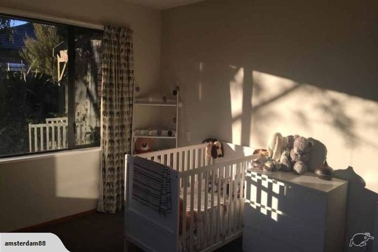 Photo of property in 21 Kowhai Avenue, Rangiora, 7400