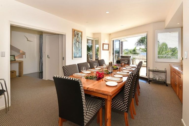 Photo of property in 44 Marellen Drive, Red Beach, 0932