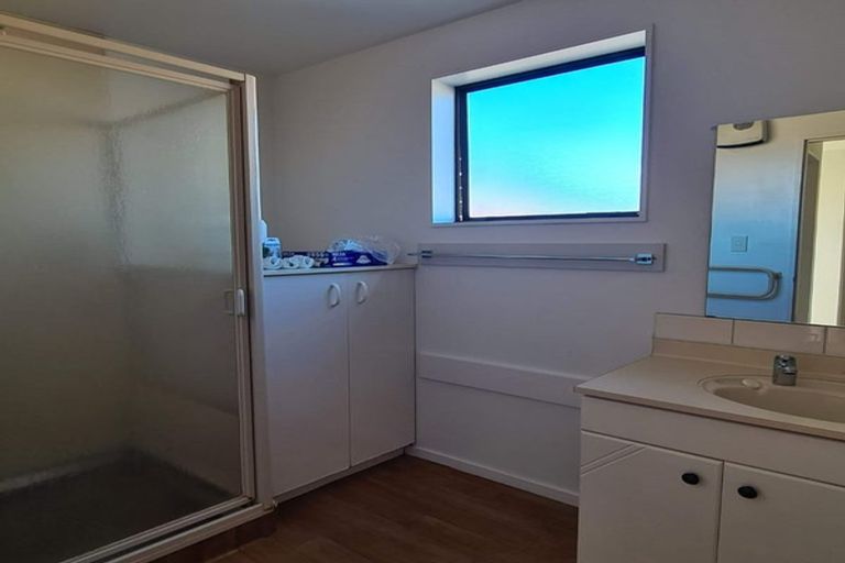 Photo of property in 17 Marshland Road, Shirley, Christchurch, 8061