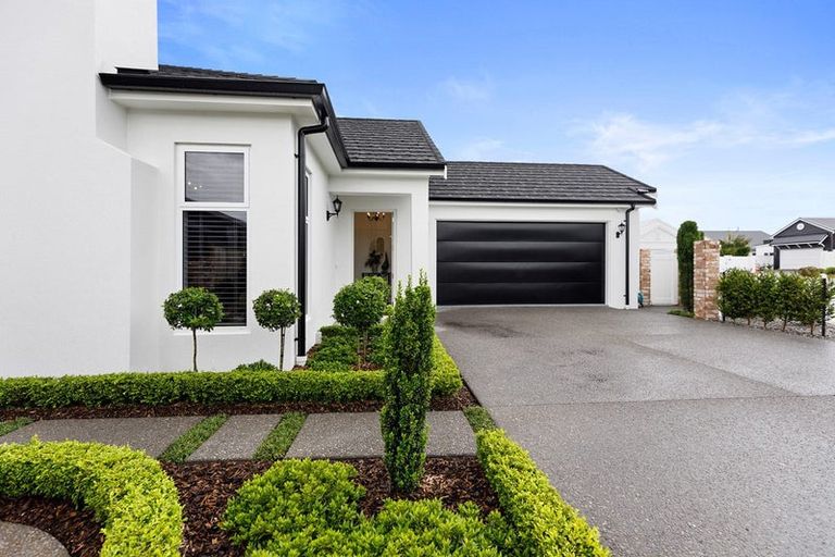 Photo of property in 5 Mollisia Lane, Papamoa Beach, Papamoa, 3118
