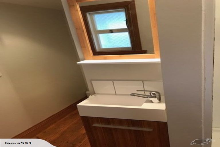 Photo of property in 27 Manhire Street, Spreydon, Christchurch, 8024