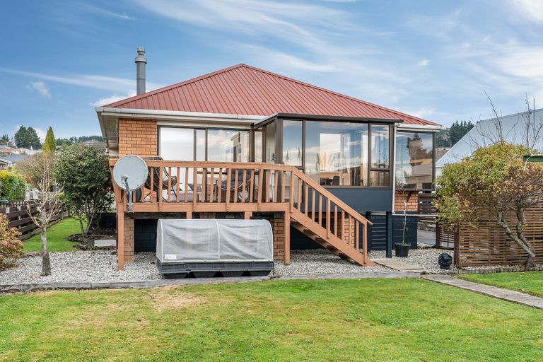 Photo of property in 47 Kinmont Crescent, Kinmont Park, Mosgiel, 9024