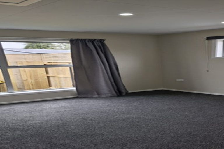 Photo of property in 30b Larch Place, Casebrook, Christchurch, 8051