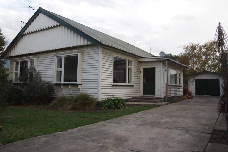 Photo of property in 20 Mackenzie Avenue, Woolston, Christchurch, 8023