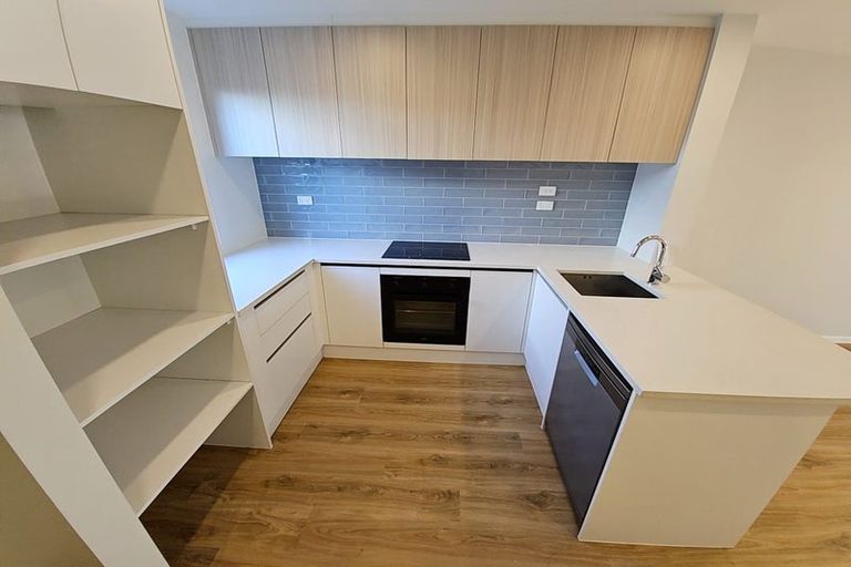 Photo of property in 50 Hinonga Loop, Silverdale, 0932