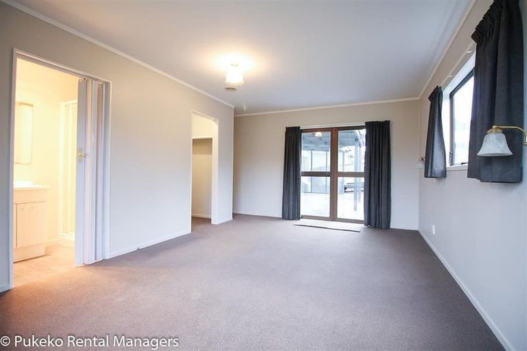 Photo of property in 50 Bellfield Road, Opaheke, Papakura, 2113