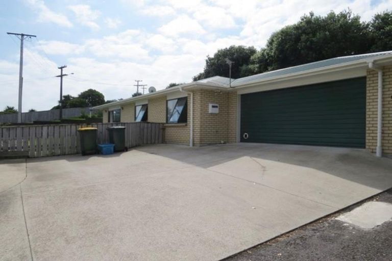 Photo of property in 193b Ngamotu Road, Spotswood, New Plymouth, 4310