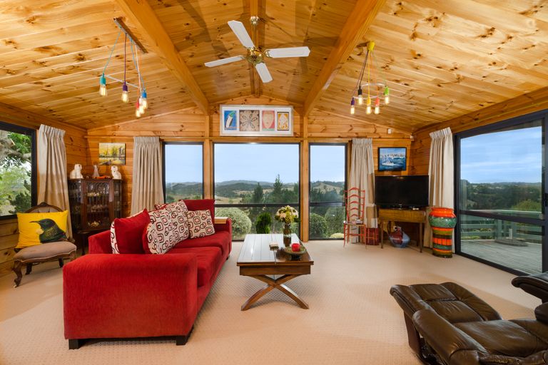 Photo of property in 535 Peak Road, Helensville, 0875