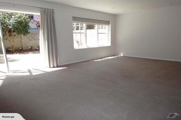 Photo of property in 7 Kilmore Street, Christchurch Central, Christchurch, 8013