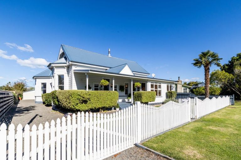 Photo of property in 19 Sheehan Street, Bay View, Napier, 4104