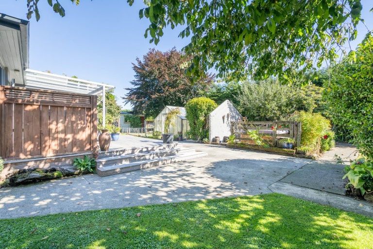Photo of property in 17 Memorial Avenue, Drummond, Otautau, 9683