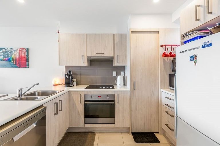 Photo of property in 116/17 Link Crescent, Stanmore Bay, Whangaparaoa, 0932