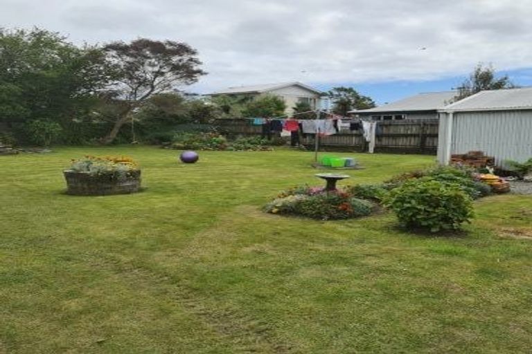 Photo of property in 136 Russell Street, Westport, 7825