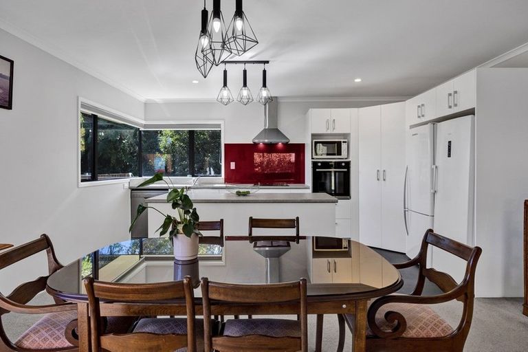 Photo of property in 50 Oberon Street, Stratford, 4332