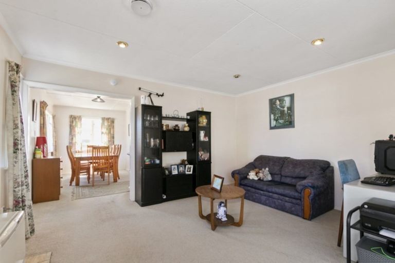 Photo of property in 16 Hay Street, Wainuiomata, Lower Hutt, 5014
