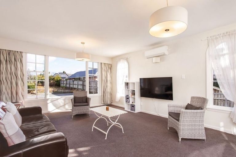 Photo of property in 127 Hamilton Avenue, Ilam, Christchurch, 8041