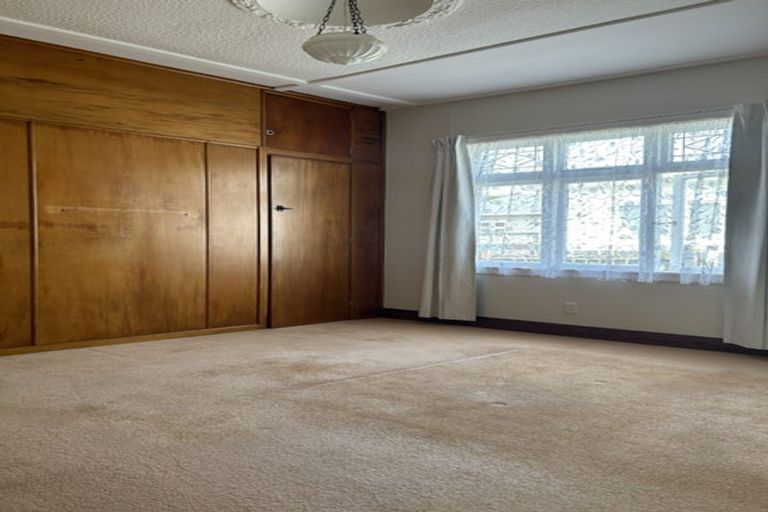 Photo of property in 12 Ellesmere Avenue, Miramar, Wellington, 6022