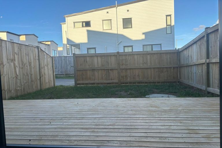 Photo of property in 58 Minhas Road, Papakura, 2110