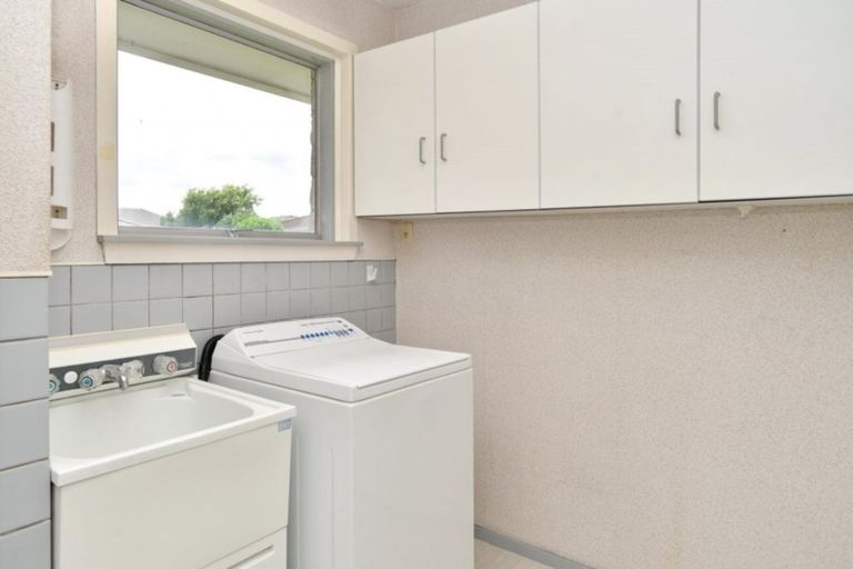 Photo of property in 93 Oakhampton Street, Hornby, Christchurch, 8042