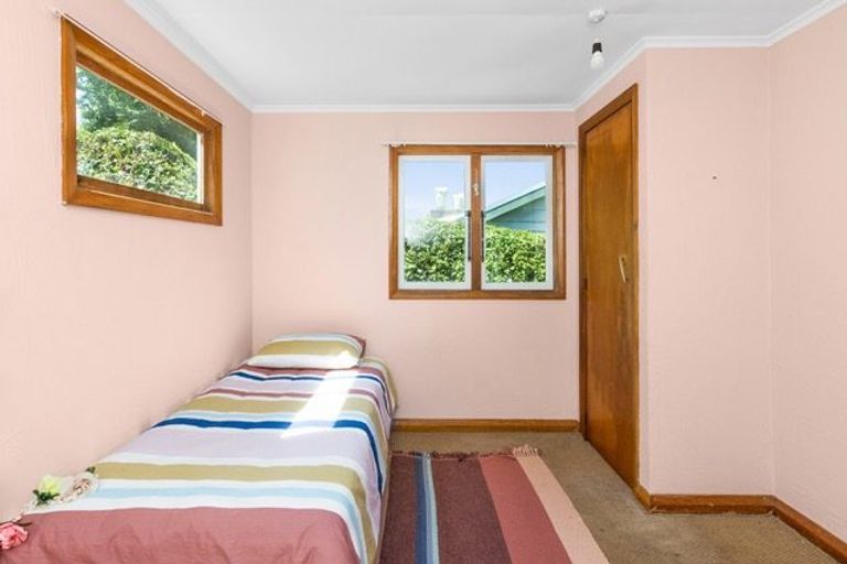 Photo of property in 26 Coote Road, Bluff Hill, Napier, 4110