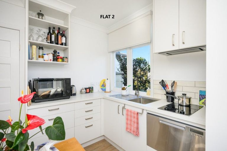 Photo of property in 4/7-9 Terrace Street, Roslyn, Palmerston North, 4414