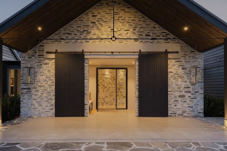 Photo of property in 10 Wilding Road, Lake Hayes, Queenstown, 9371