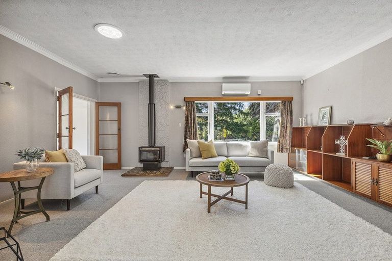 Photo of property in 5 Champion Street, Ranui, Porirua, 5024