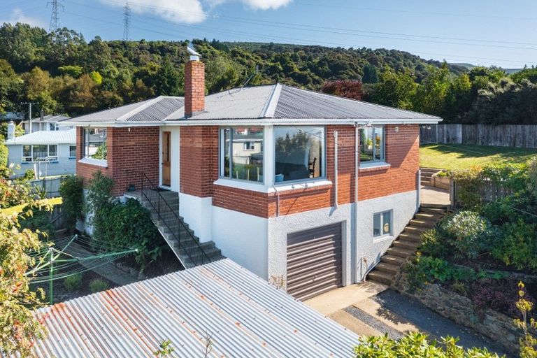Photo of property in 56 Stephen Street, Halfway Bush, Dunedin, 9010