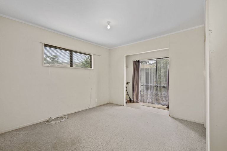 Photo of property in 33 Pohutukawa Drive, Owhata, Rotorua, 3010