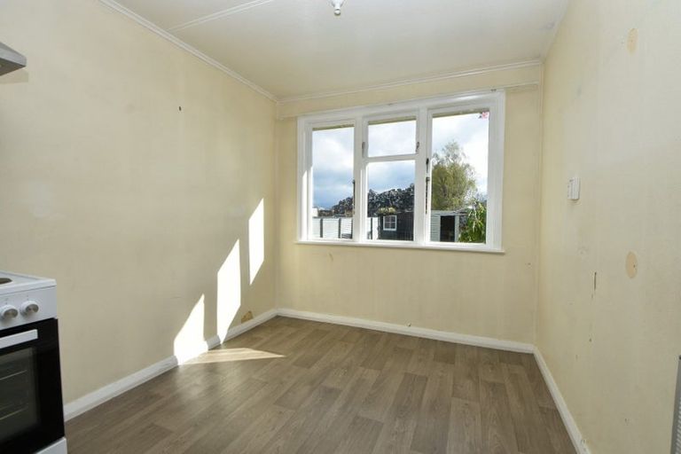 Photo of property in 162 Cole Street, Masterton, 5810