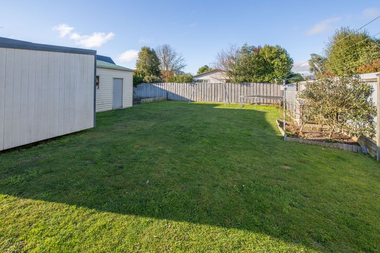 Photo of property in 8 Lindon Street, Rangiora, 7400