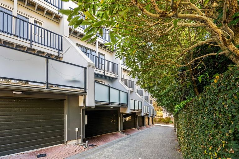 Photo of property in 9/43 Nairn Street, Mount Cook, Wellington, 6011