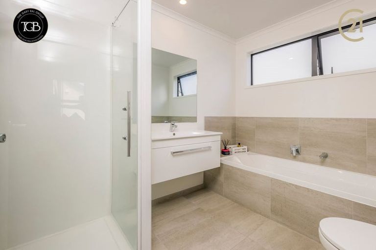 Photo of property in 18 Rere Close, Takanini, 2112