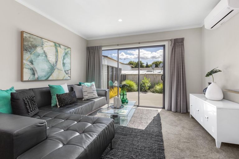 Photo of property in 25u4 Abbotsford Street, Whitiora, Hamilton, 3200