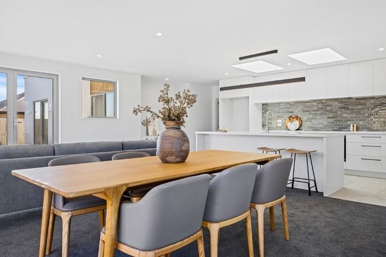 Photo of property in 17 Timara Crescent, Marshland, Christchurch, 8083