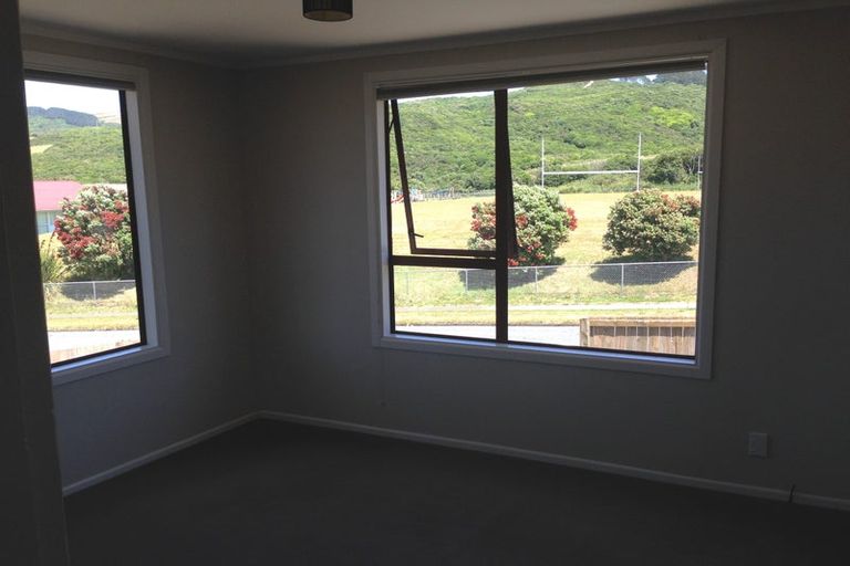 Photo of property in 49 Piko Street, Titahi Bay, Porirua, 5022