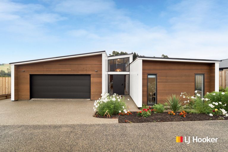 Photo of property in 9 Craigellachie Lane, Kenmure, Dunedin, 9011