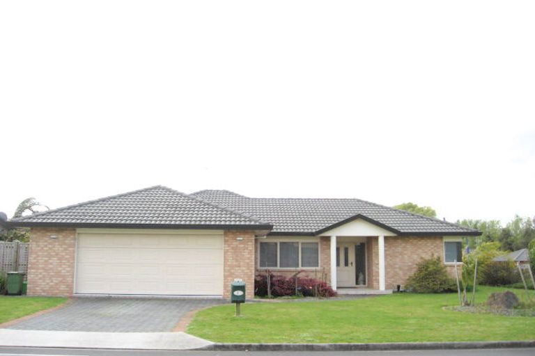 Photo of property in 2 Goodrich Close, Bethlehem, Tauranga, 3110