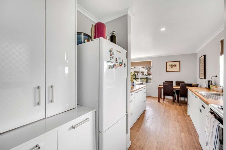 Photo of property in 7 Cormack Place, Greenmeadows, Napier, 4112