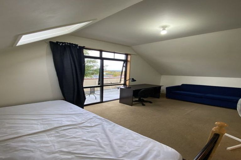 Photo of property in 1/63 Queen Street, North Dunedin, Dunedin, 9016