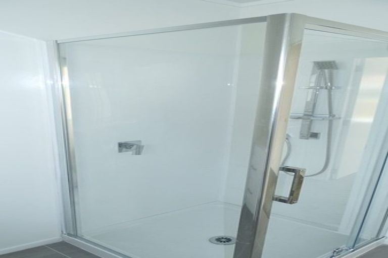 Photo of property in 100c Browns Road, Manurewa, Auckland, 2102