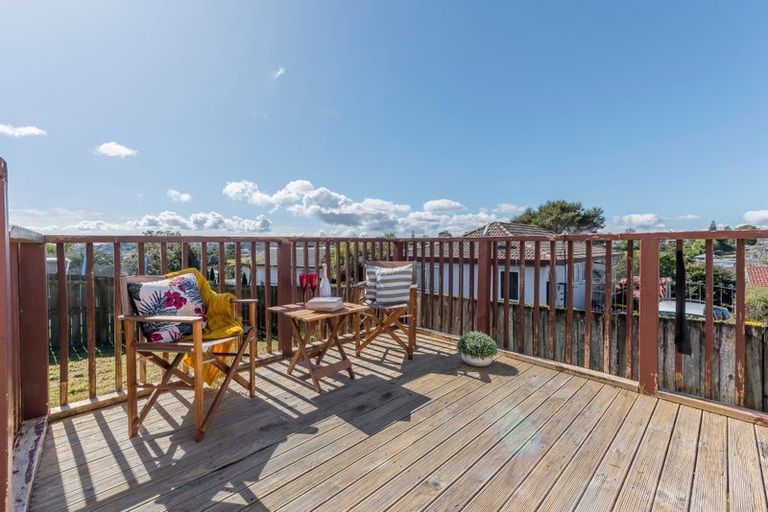 Photo of property in 171 Solar Road, Glen Eden, Auckland, 0602