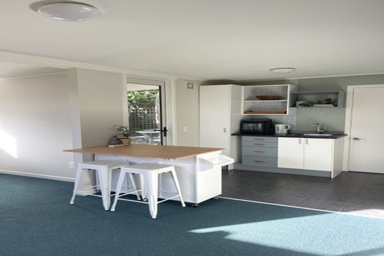 Photo of property in 53 Toru Road, Paraparaumu Beach, Paraparaumu, 5032