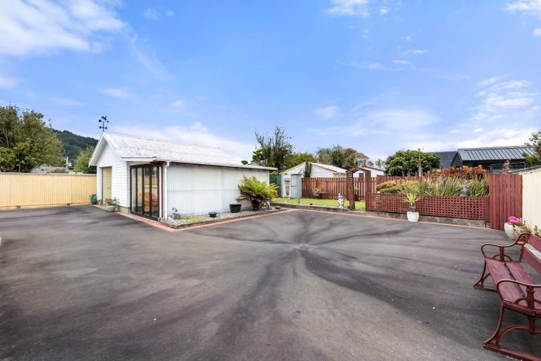 Photo of property in 50 Brentwood Street, Trentham, Upper Hutt, 5018